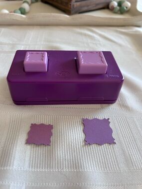 Retired Creative Memories Scalloped Square Craft Punch